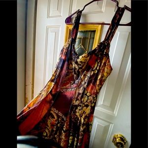 🌸2 for $12. Gorgeous strapped dress. fitted flare. Sz12. Spanx type under dress